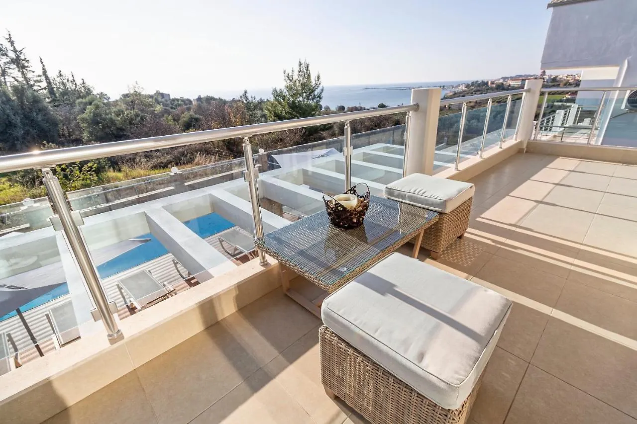 Nefeli & Dina Villas By Diomedes Group Nea Moudania