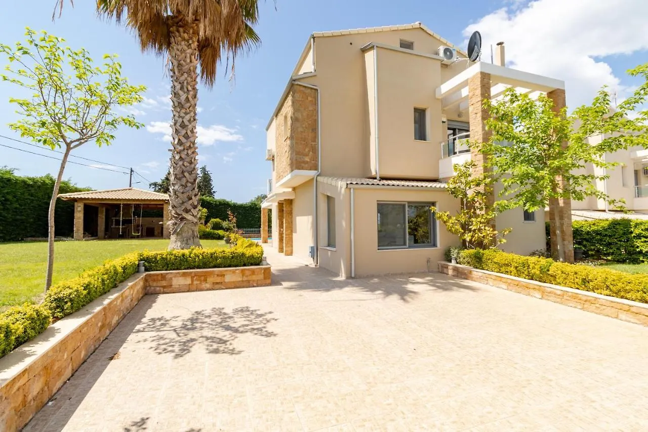 Nefeli & Dina Villas By Diomedes Group Nea Moudania
