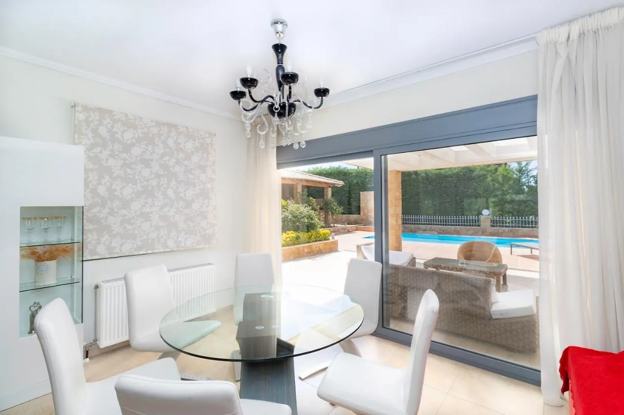 Nefeli & Dina Villas By Diomedes Group Nea Moudania