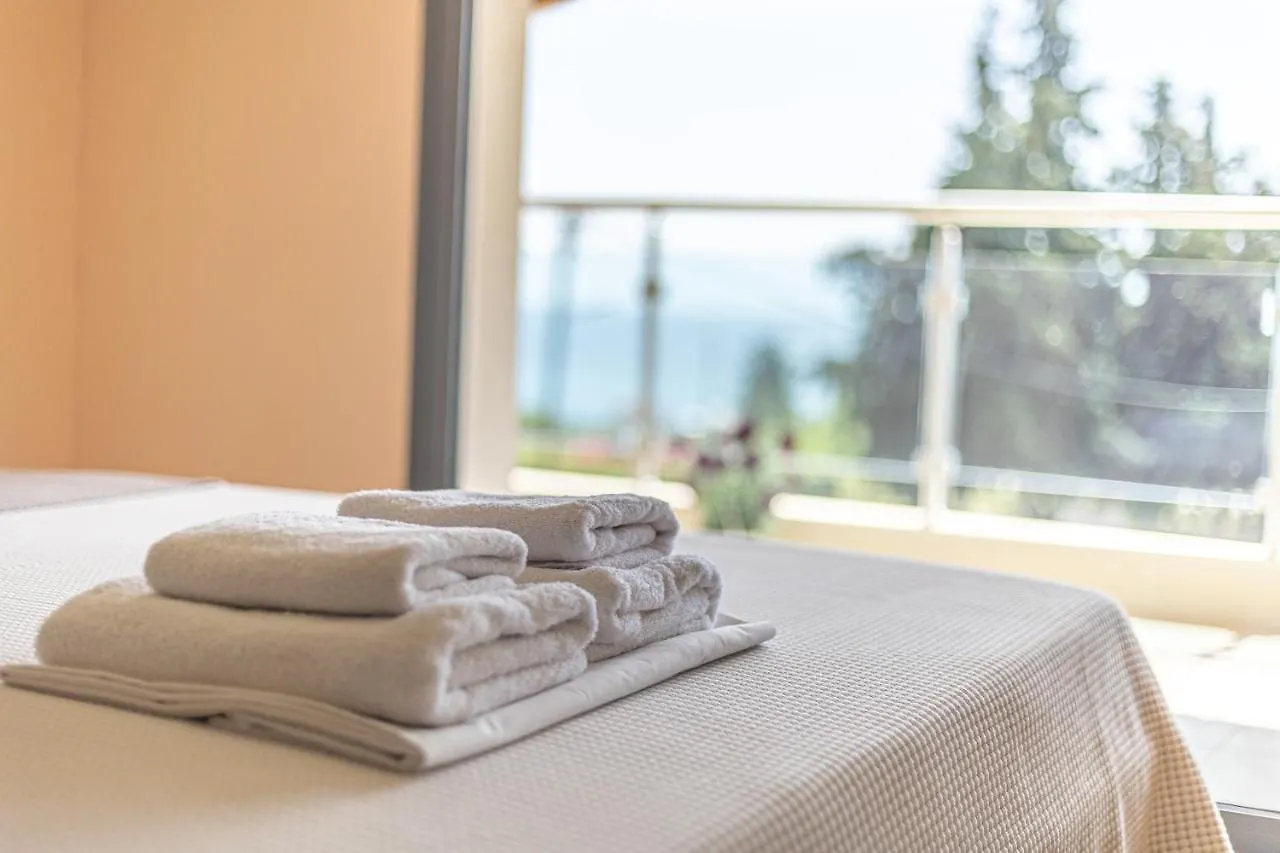Nefeli & Dina Villas By Diomedes Group Nea Moudania